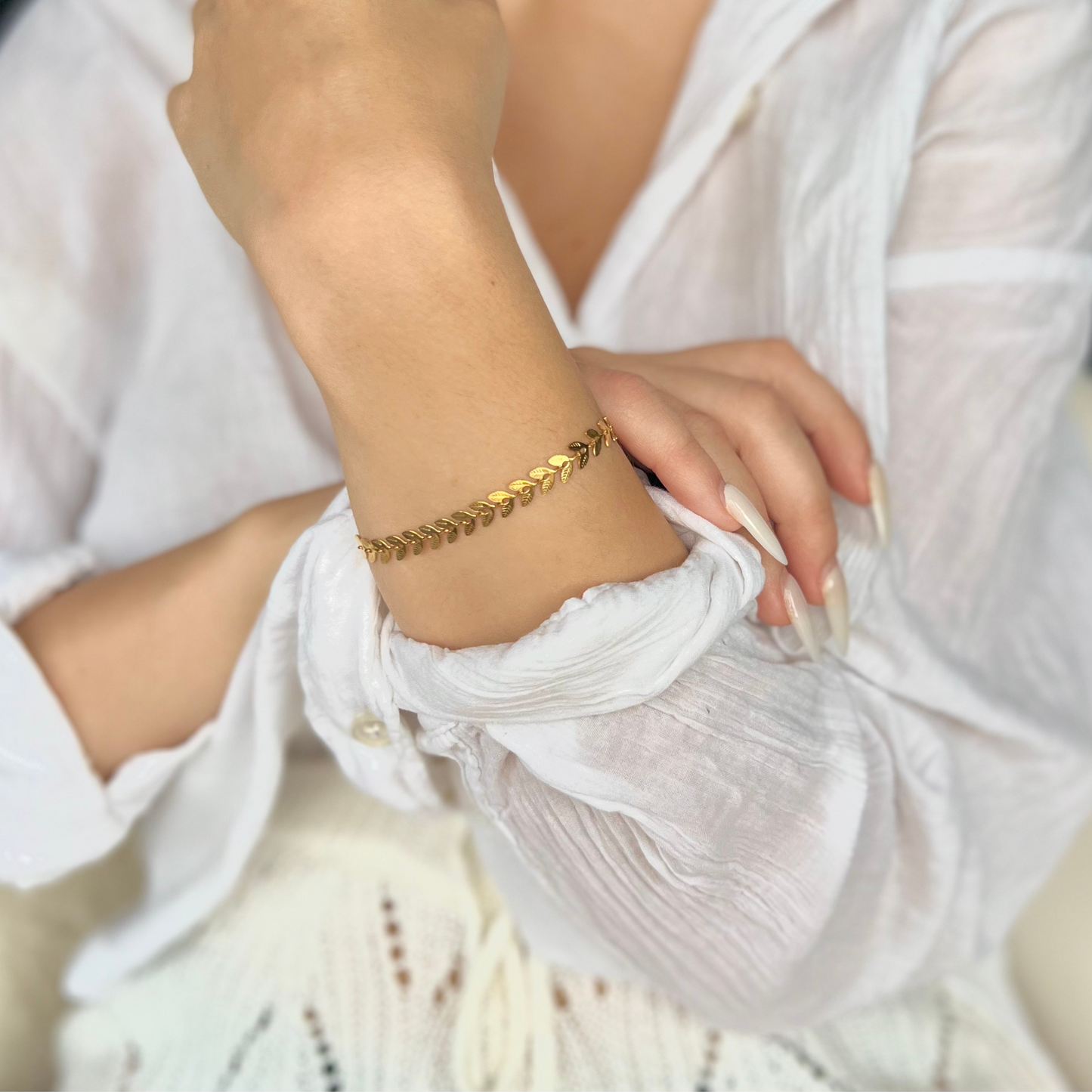Gold Leaves Bracelet