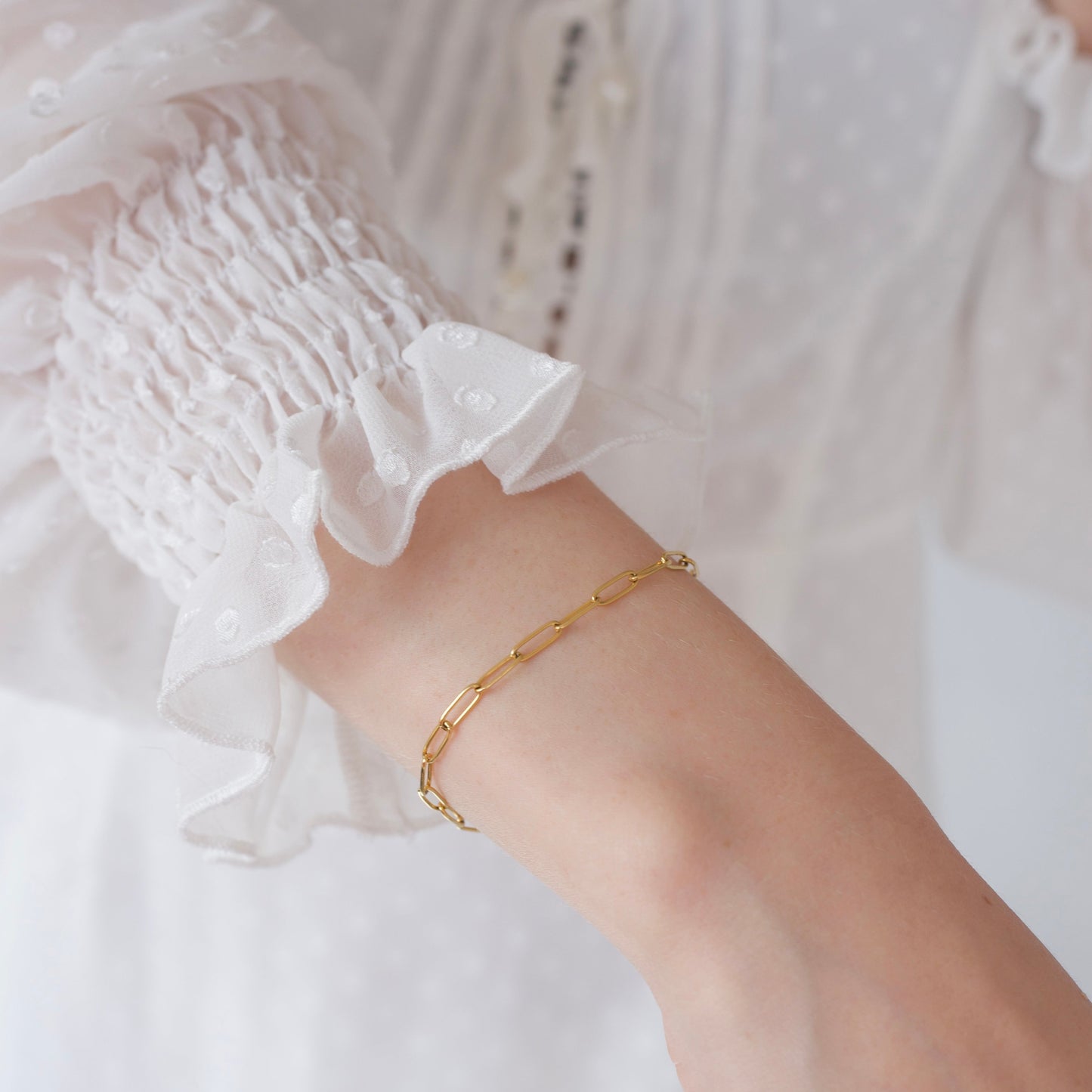 Gold Paperclip Chain Bracelet